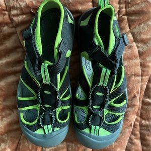Keen water sandals 6